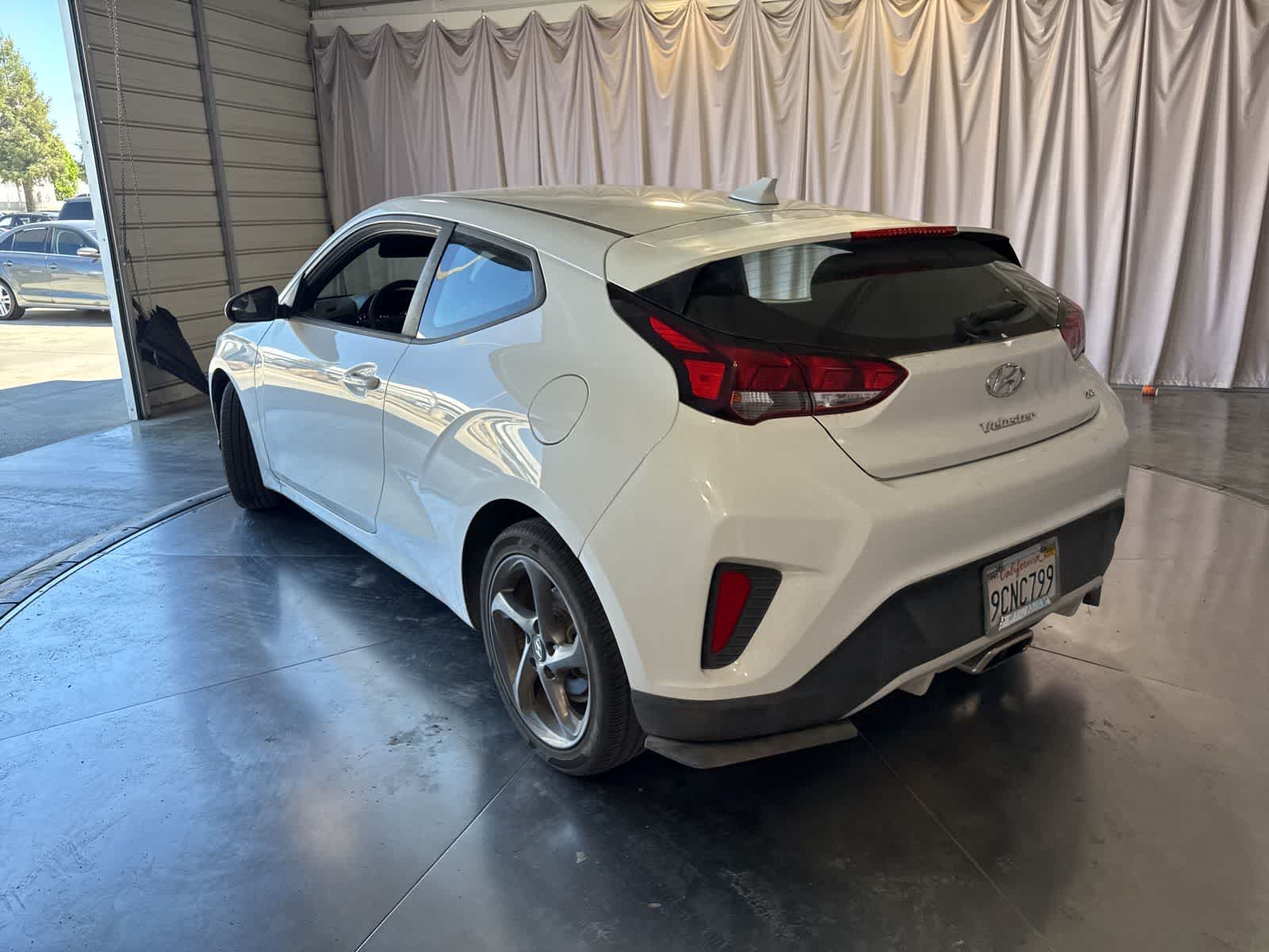 Thumbnail: 2019 Hyundai Veloster - 7