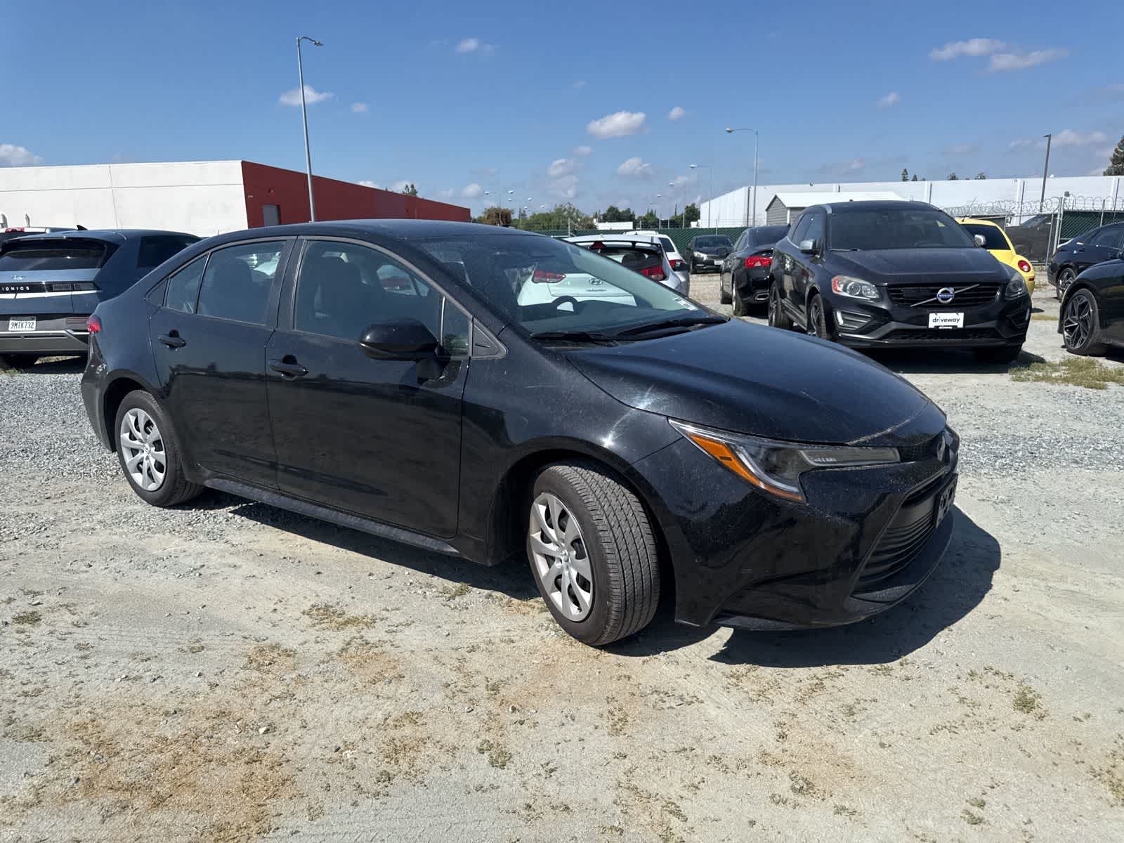 Thumbnail: 2025 Toyota Corolla - 3