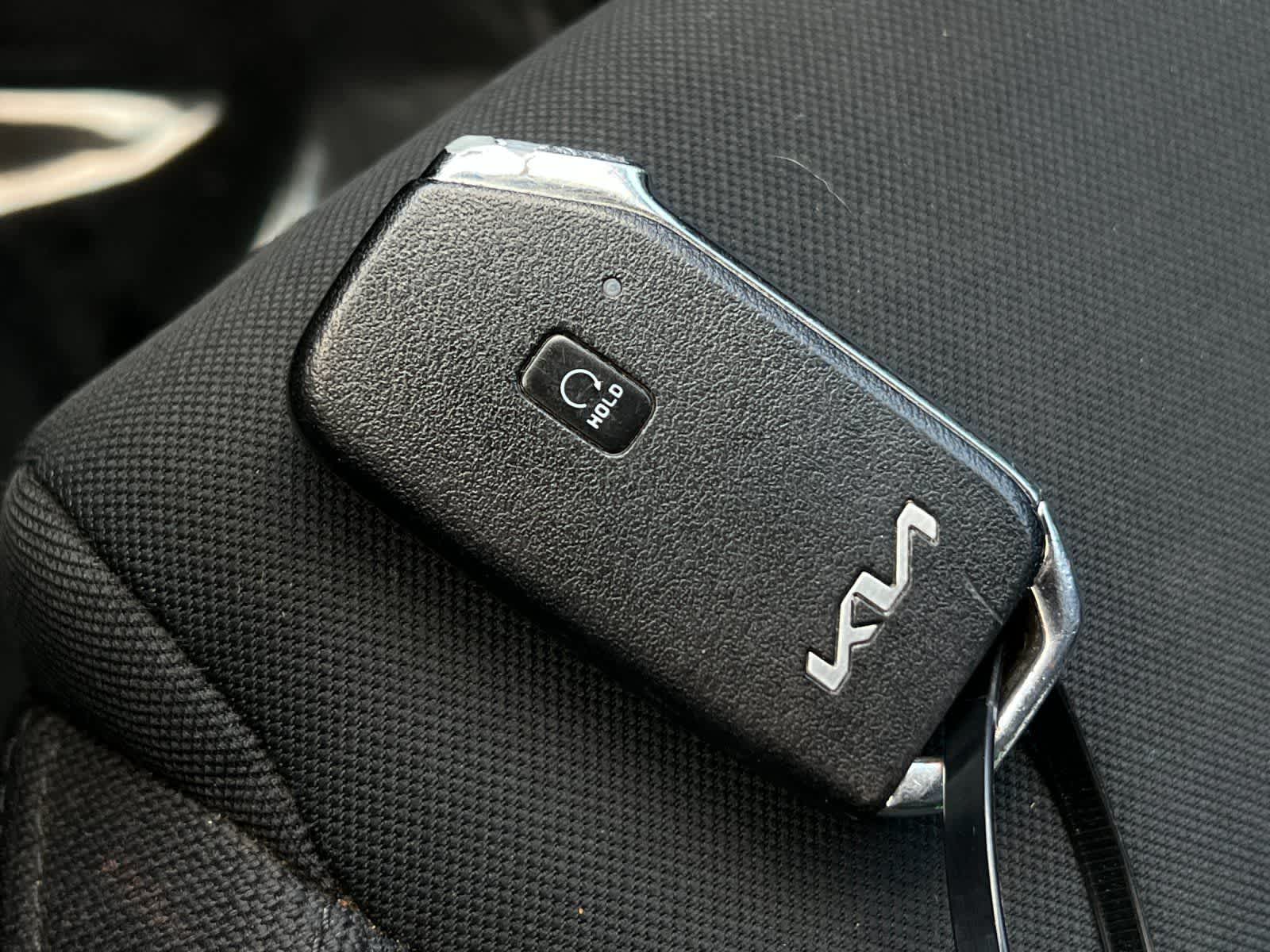 Thumbnail: 2022 Kia K5 - 28