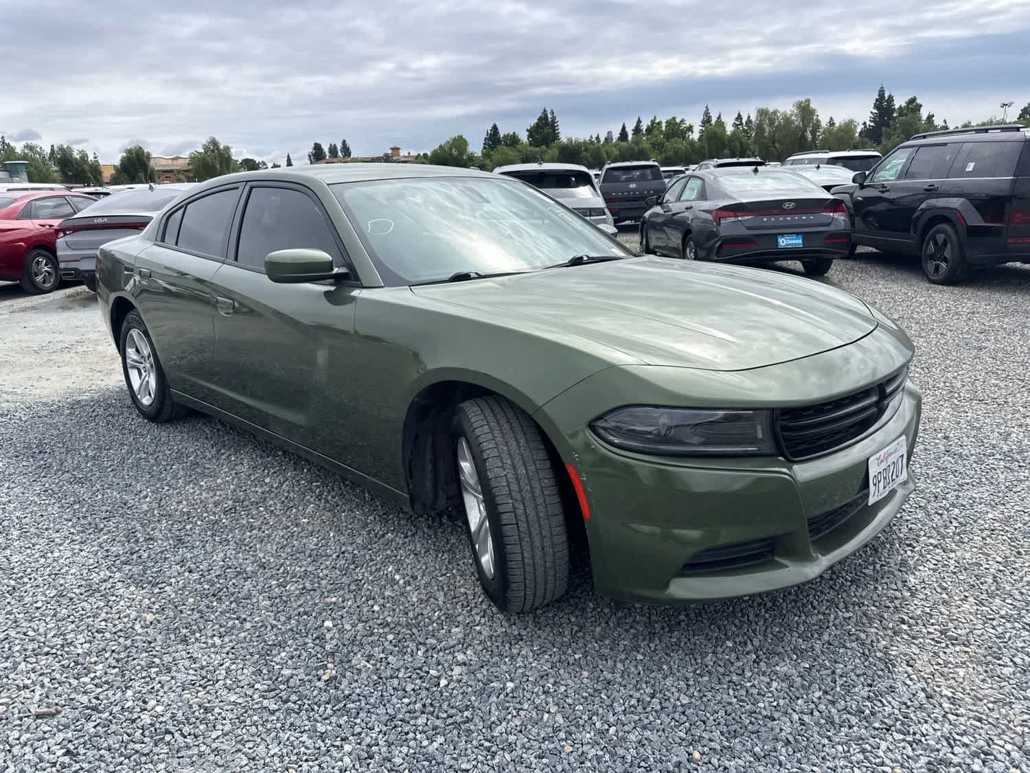 2022 Dodge Charger SXT photo 2