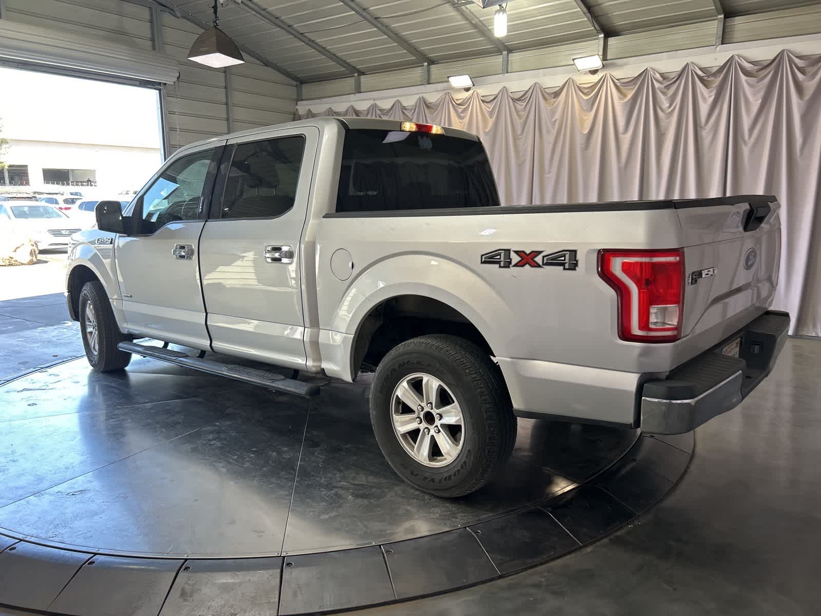 Thumbnail: 2016 Ford F-150 - 15