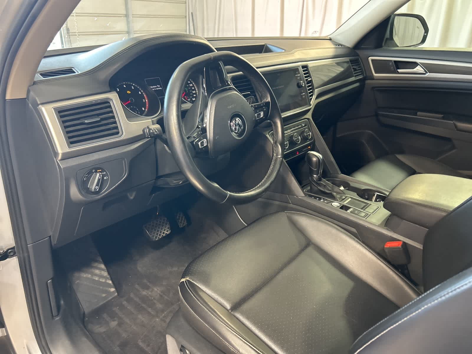 Thumbnail: 2018 Volkswagen Atlas - 23