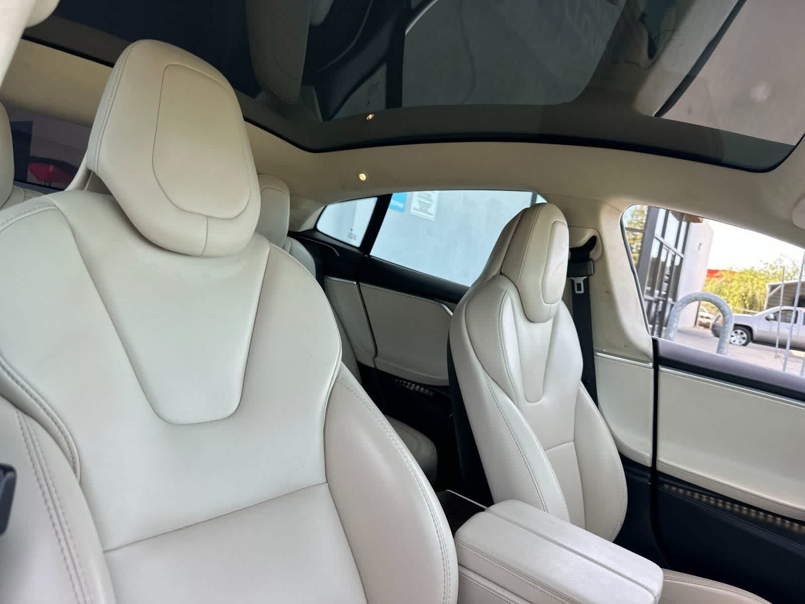 Thumbnail: 2018 Tesla Model S - 16