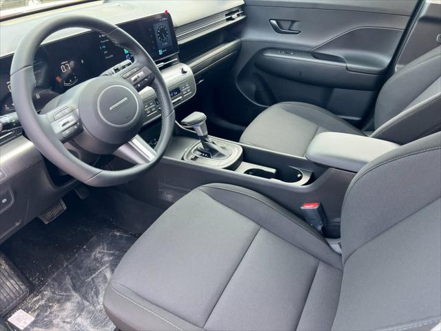 2025 Hyundai Kona SEL 12