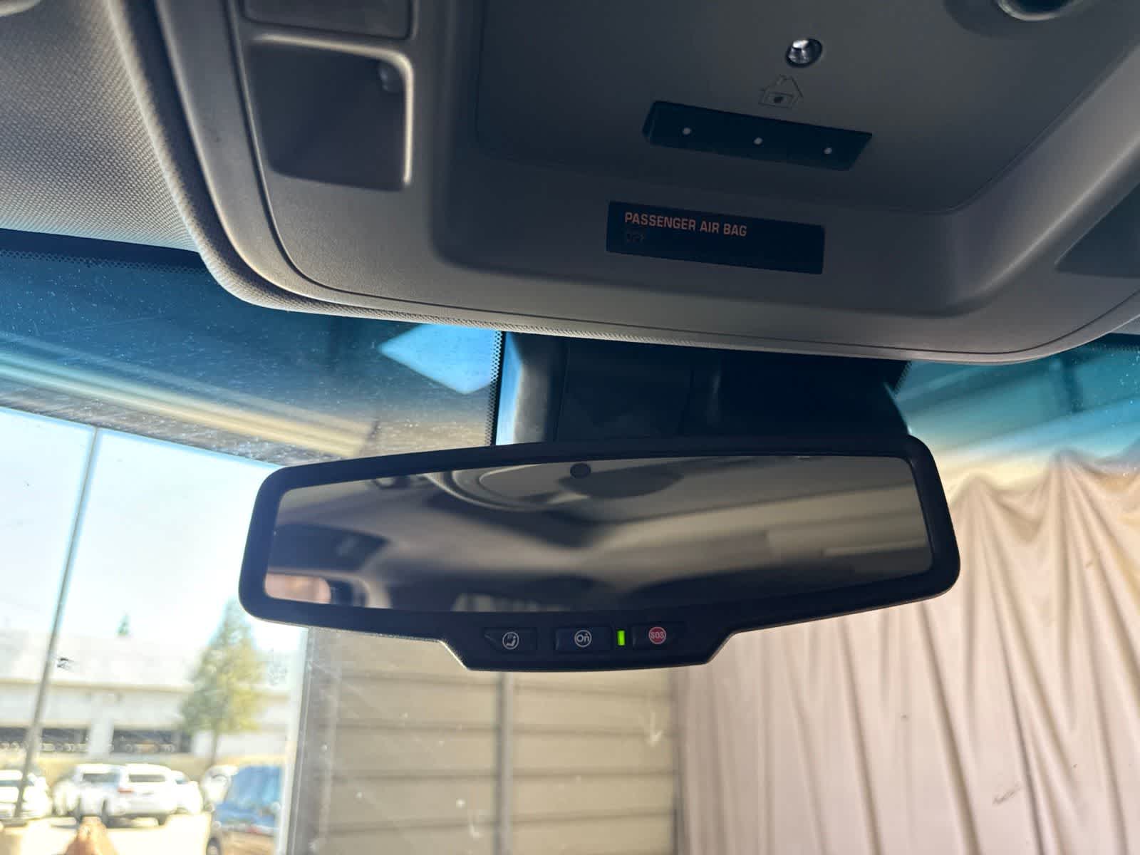 Thumbnail: 2019 Chevrolet Suburban - 25