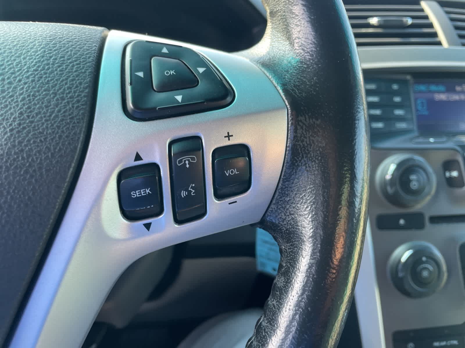 Thumbnail: 2013 Ford Explorer - 29