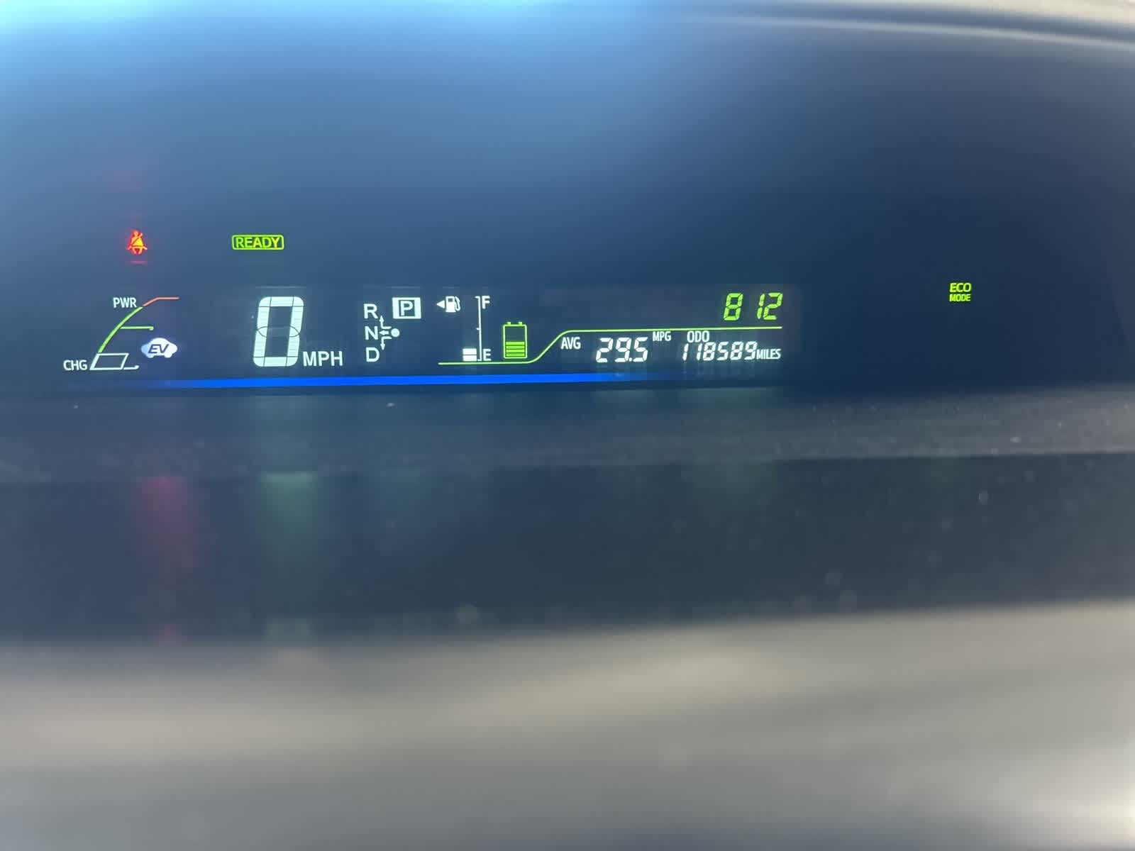 Thumbnail: 2012 Toyota Prius v - 25