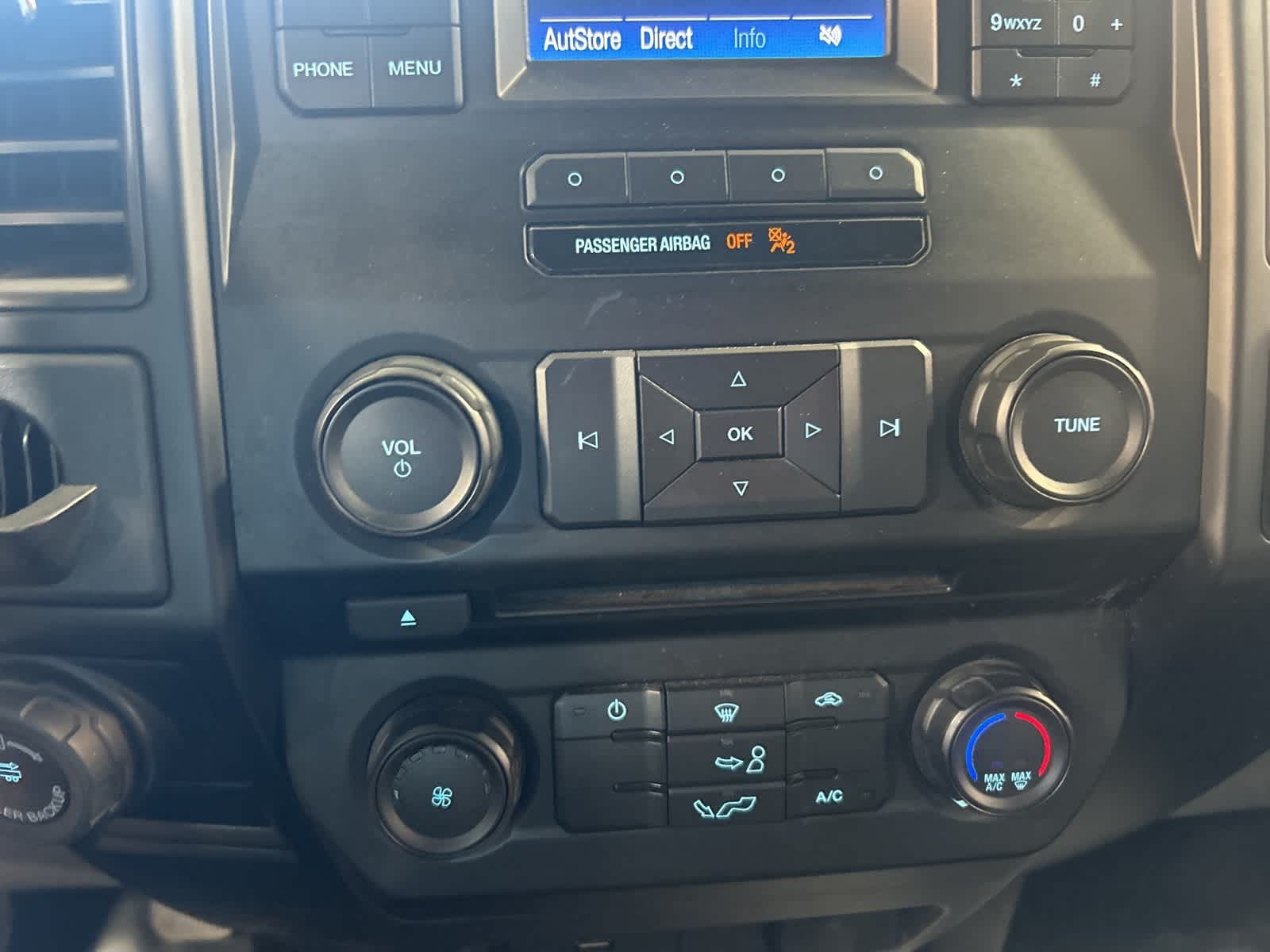 Thumbnail: 2016 Ford F-150 - 25