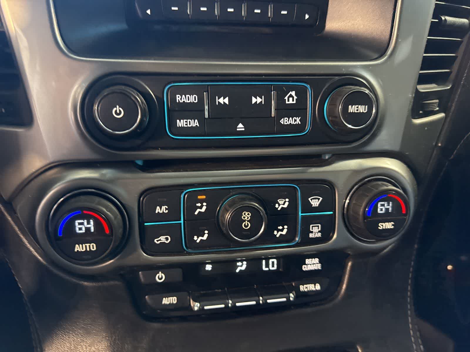 Thumbnail: 2015 Chevrolet Tahoe - 25