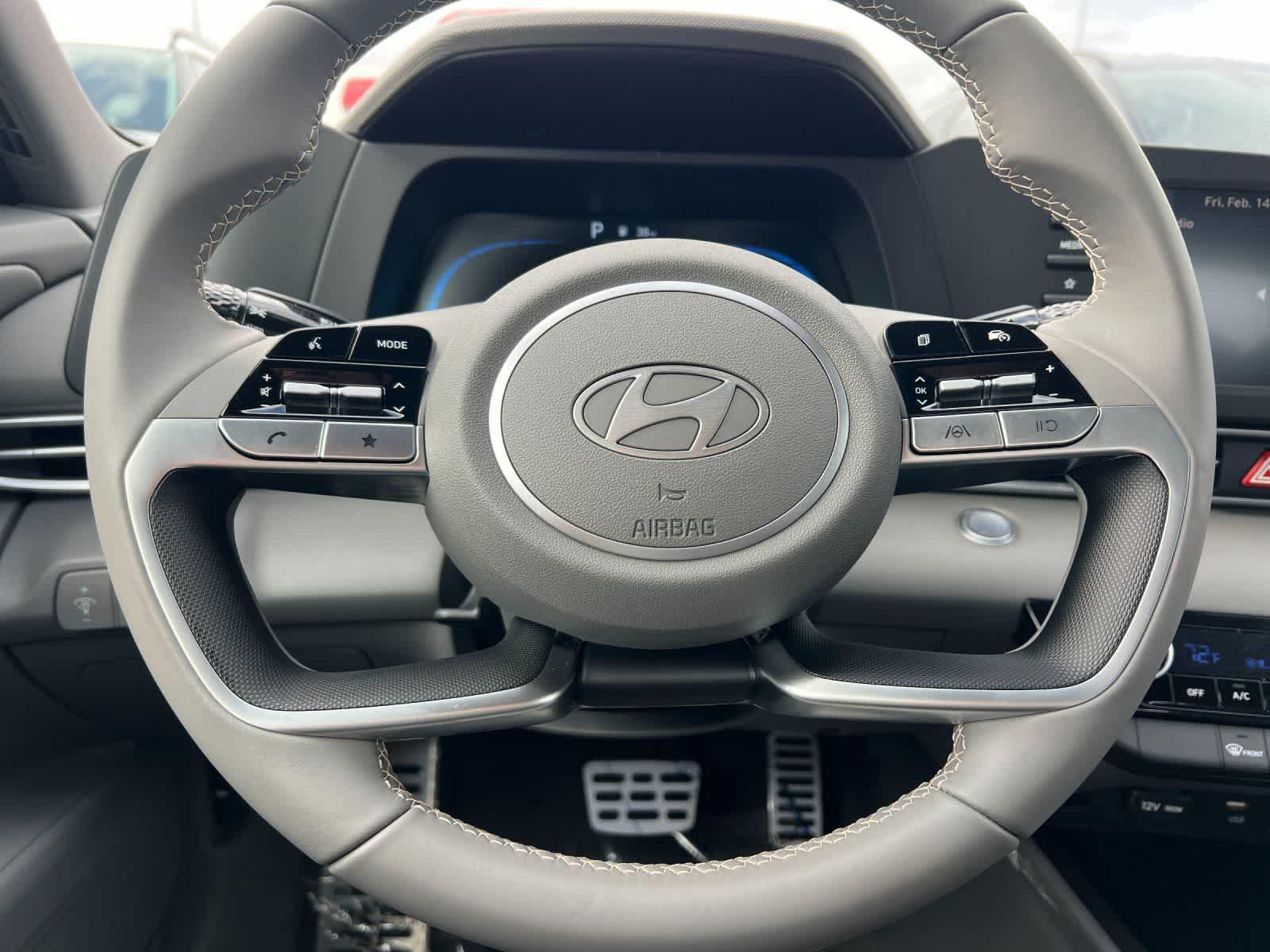 2025 Hyundai Elantra SEL - Photo 22