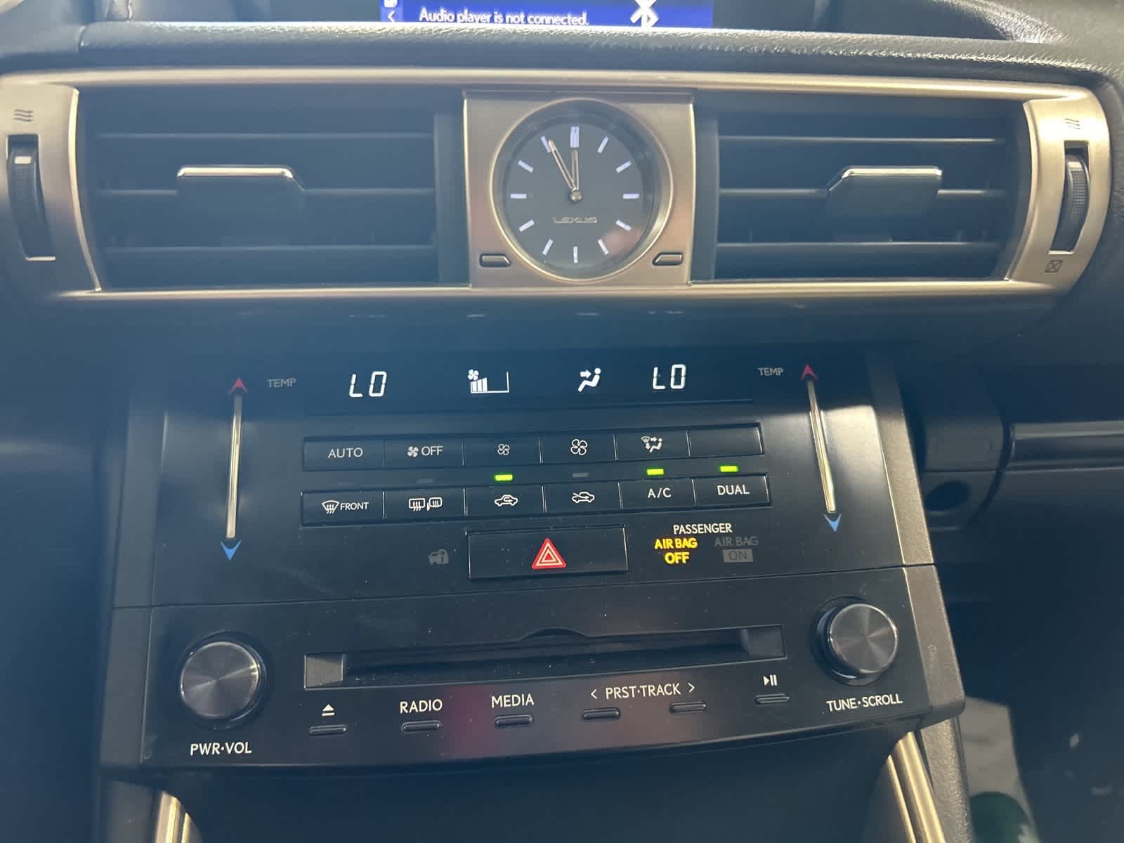 Thumbnail: 2014 Lexus IS - 27
