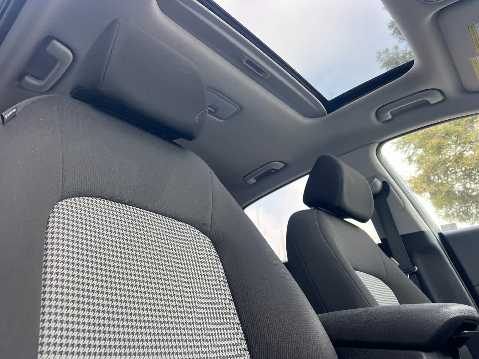 Thumbnail: 2019 Hyundai Kona - 18