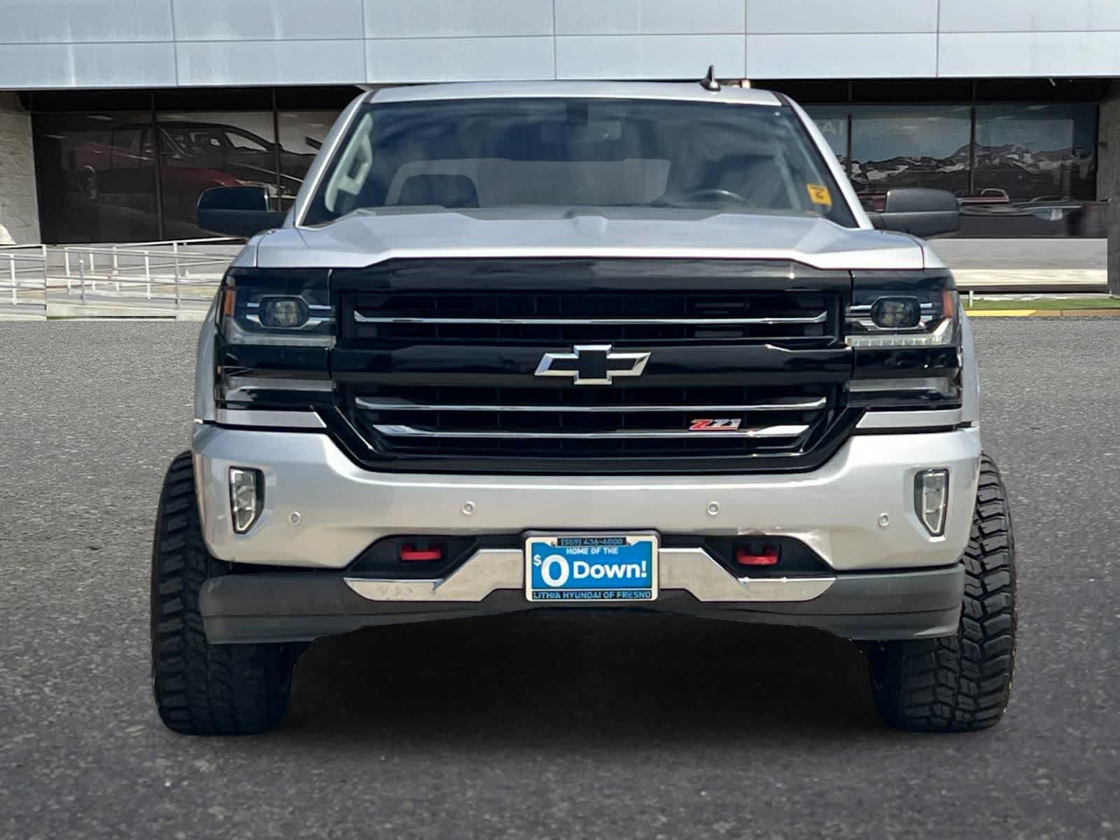 Thumbnail: 2018 Chevrolet Silverado 1500 - 11