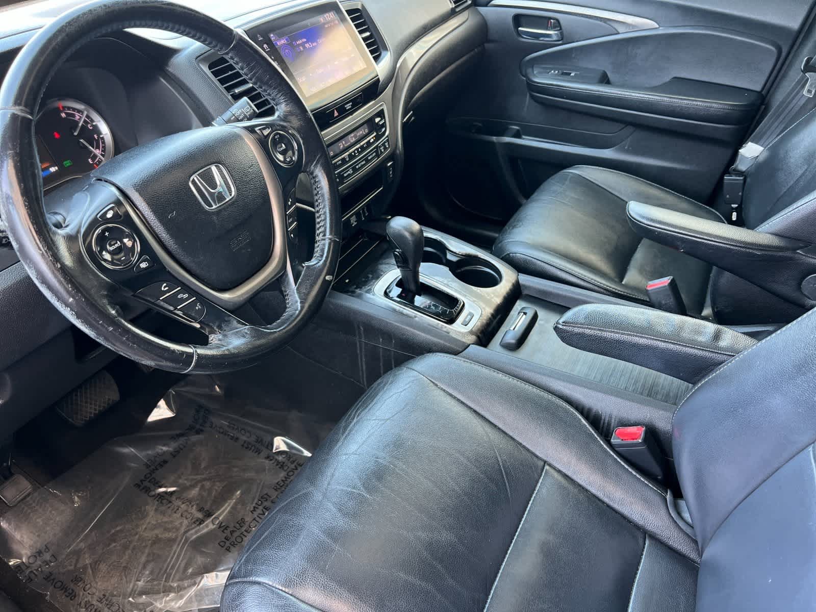 Thumbnail: 2018 Honda Pilot - 11