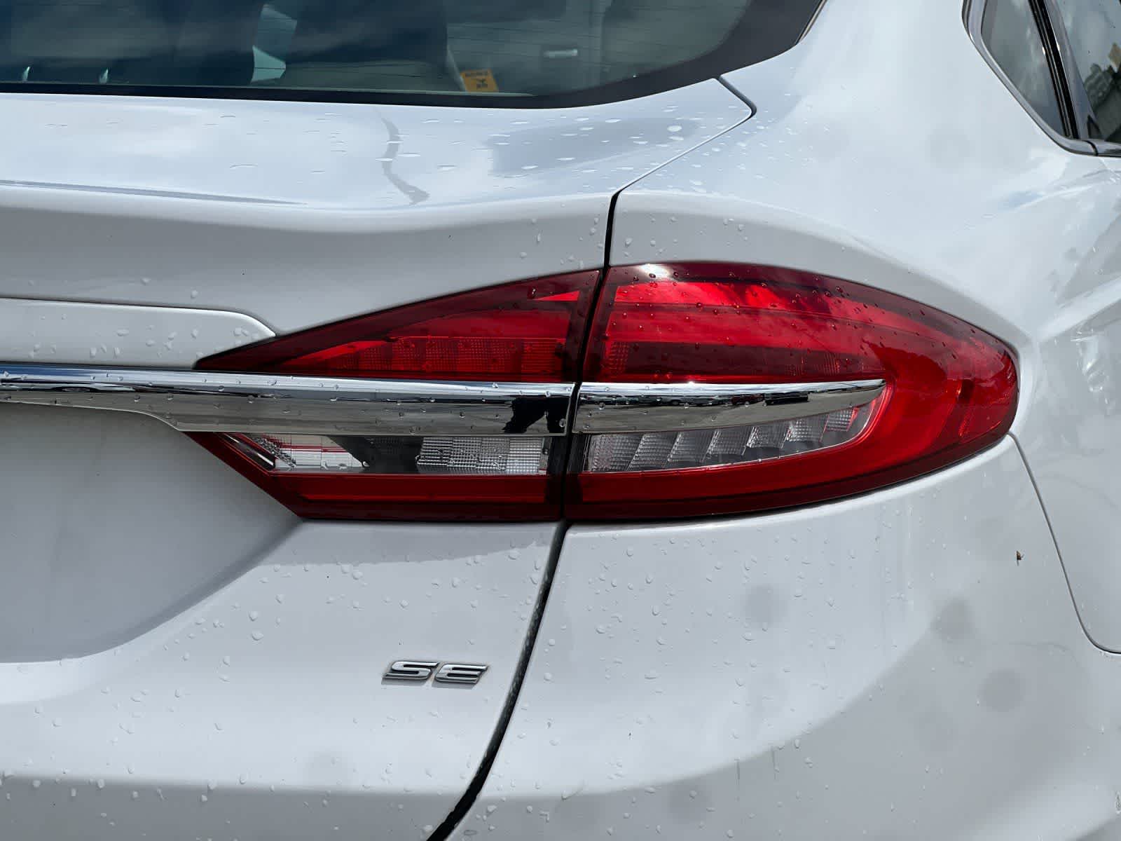 Thumbnail: 2017 Ford Fusion - 28