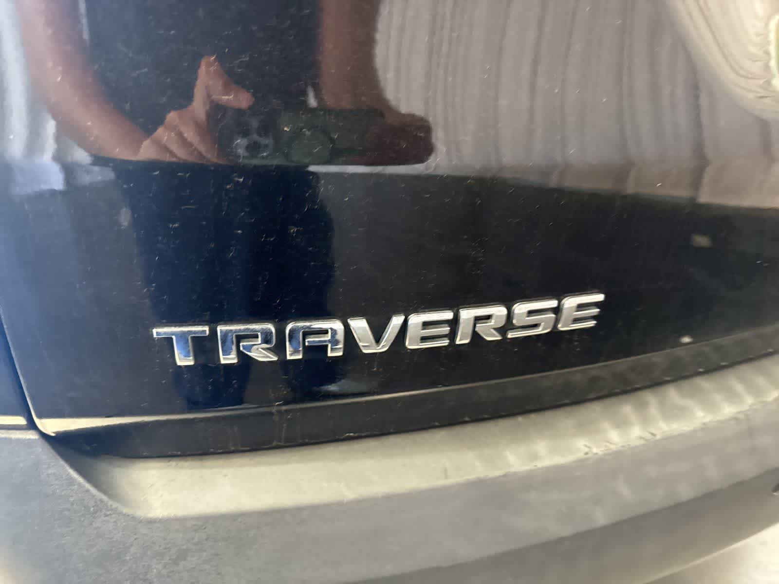 Thumbnail: 2021 Chevrolet Traverse - 14