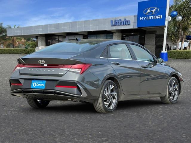 Thumbnail: 2025 Hyundai Elantra - 2