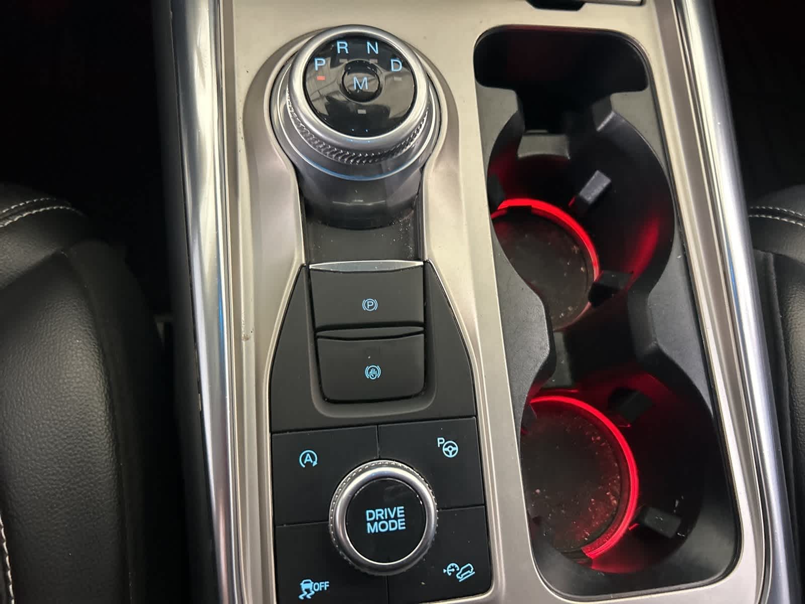 Thumbnail: 2020 Ford Explorer - 29