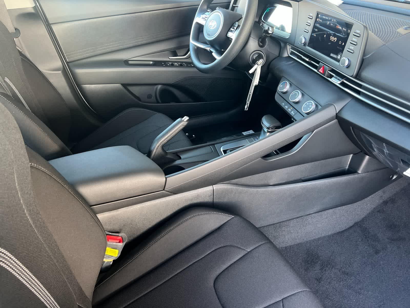 Thumbnail: 2026 Hyundai Elantra - 15