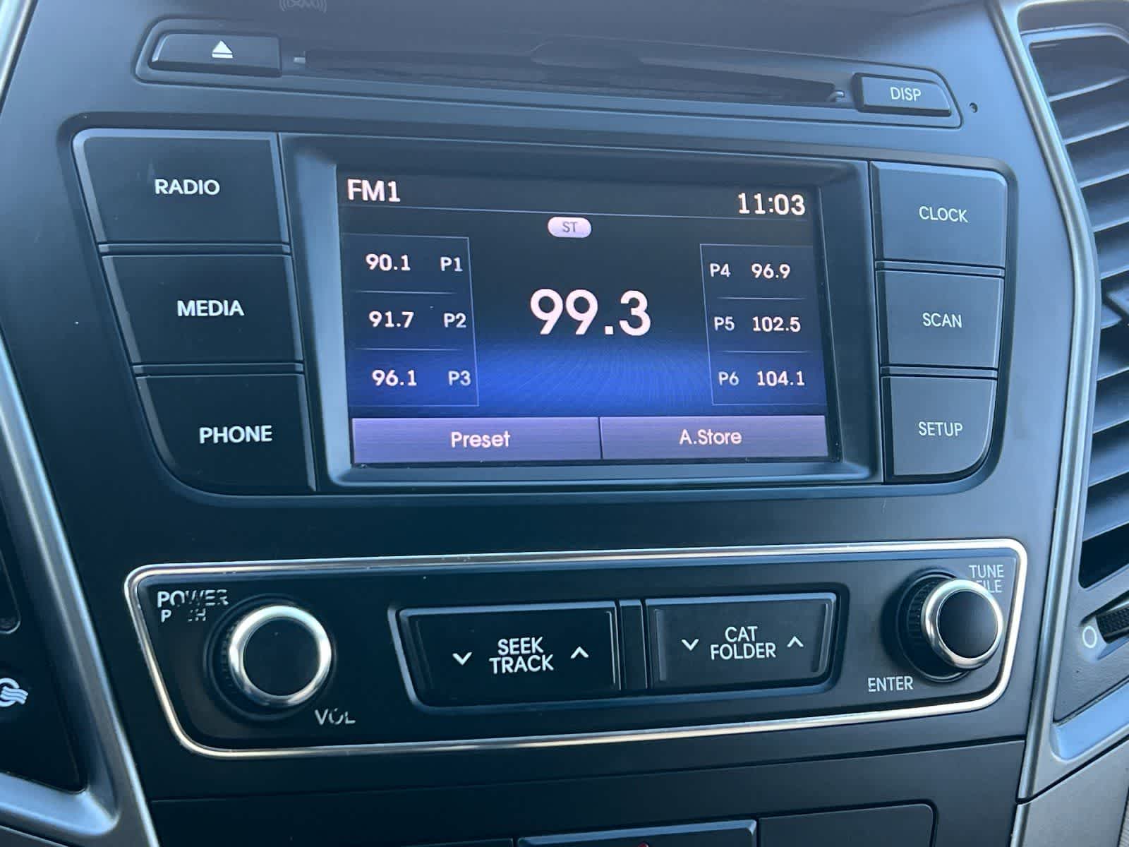 Thumbnail: 2017 Hyundai Santa Fe - 18