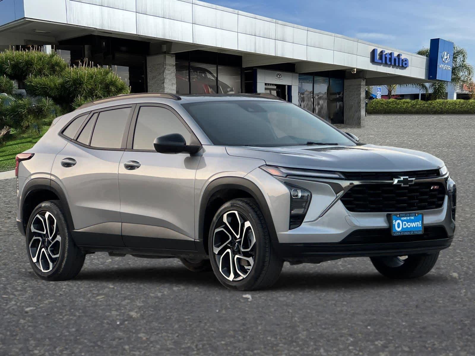 Thumbnail: 2024 Chevrolet Trax - 9