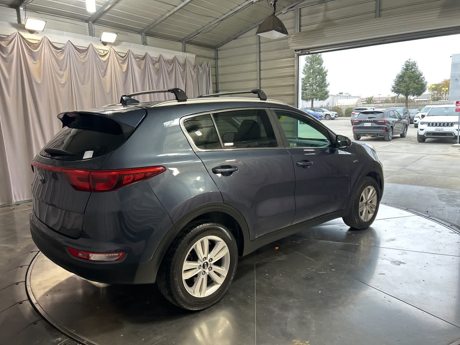 Thumbnail: 2019 Kia Sportage - 9