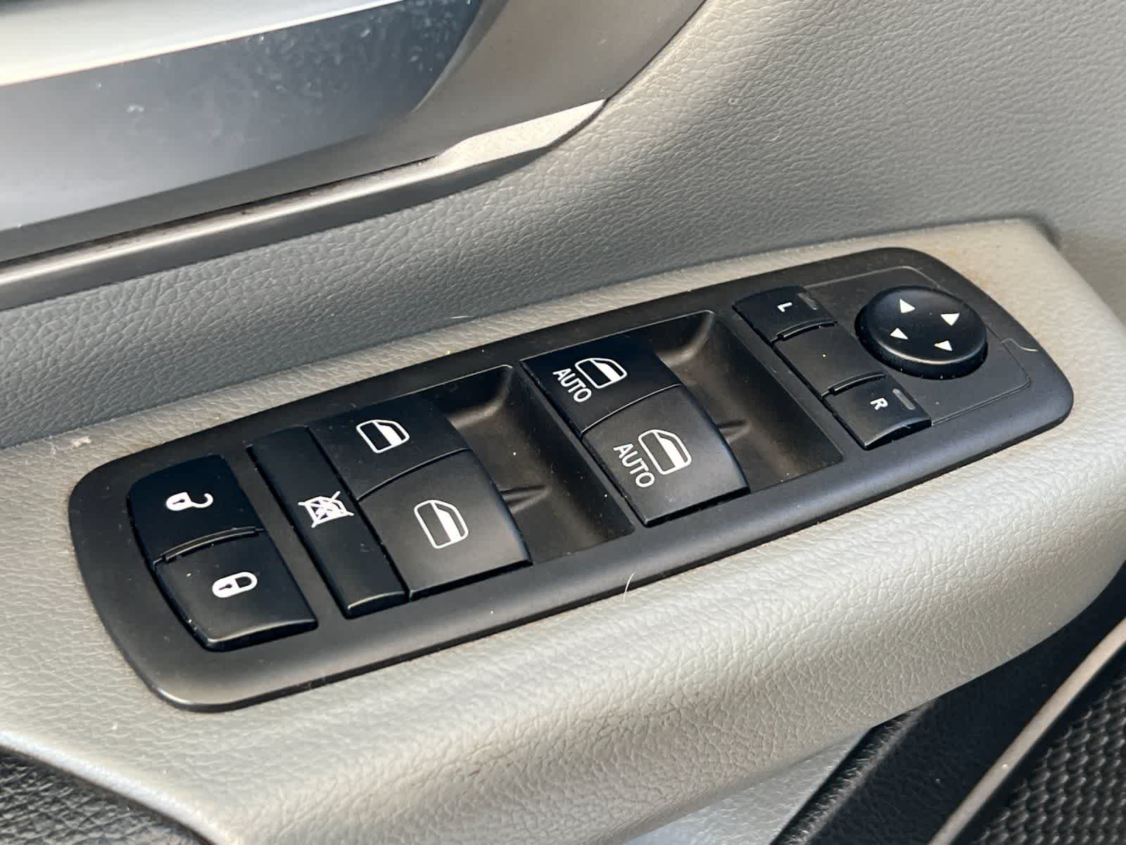 Thumbnail: 2019 RAM 1500 - 14