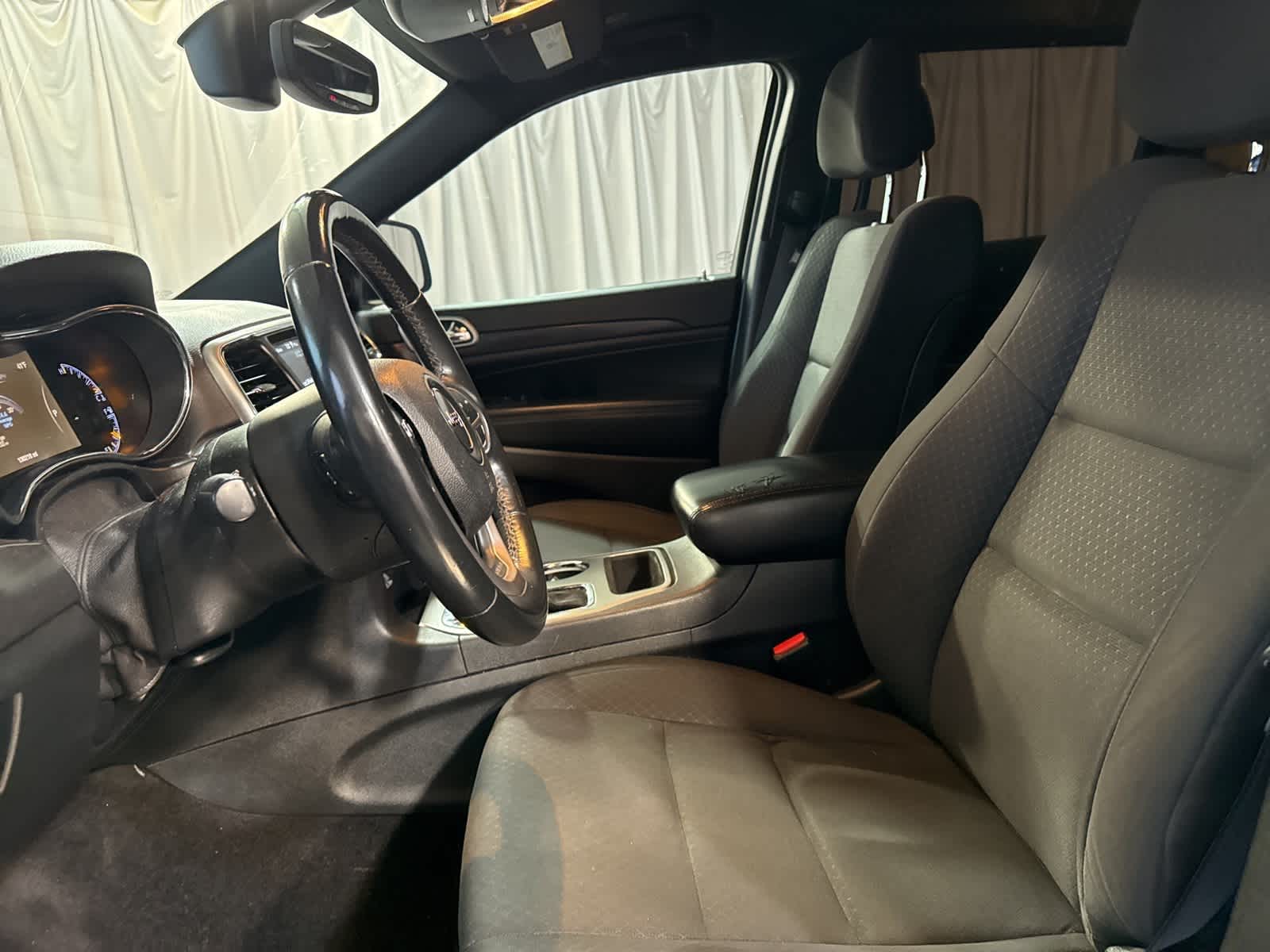 Thumbnail: 2018 Jeep Grand Cherokee - 20