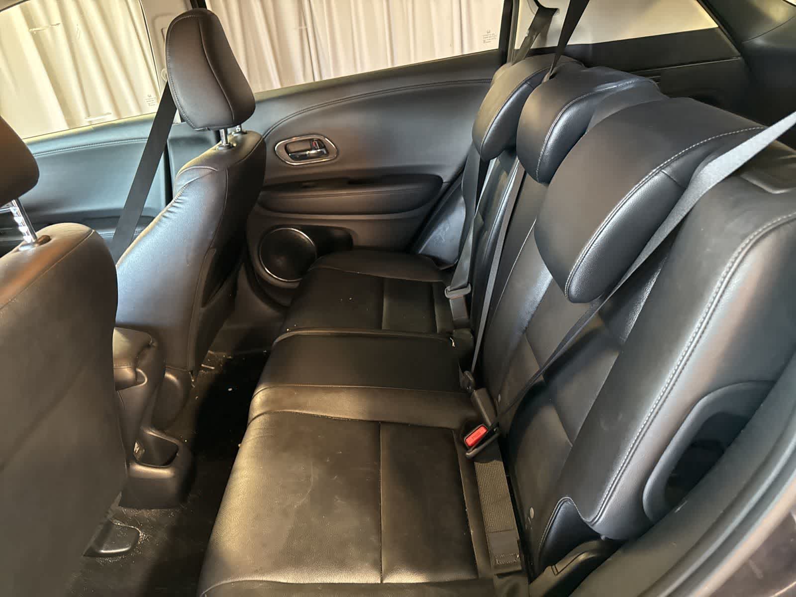 Thumbnail: 2016 Honda HR-V - 14