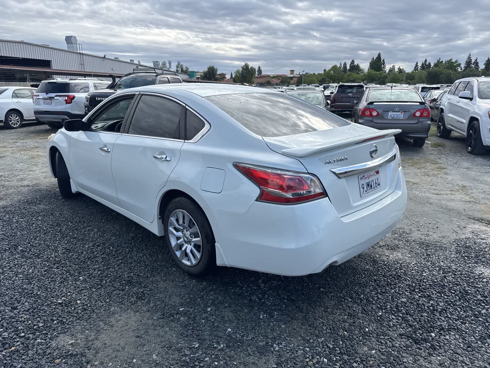 2015 Nissan Altima 2.5 S photo 6
