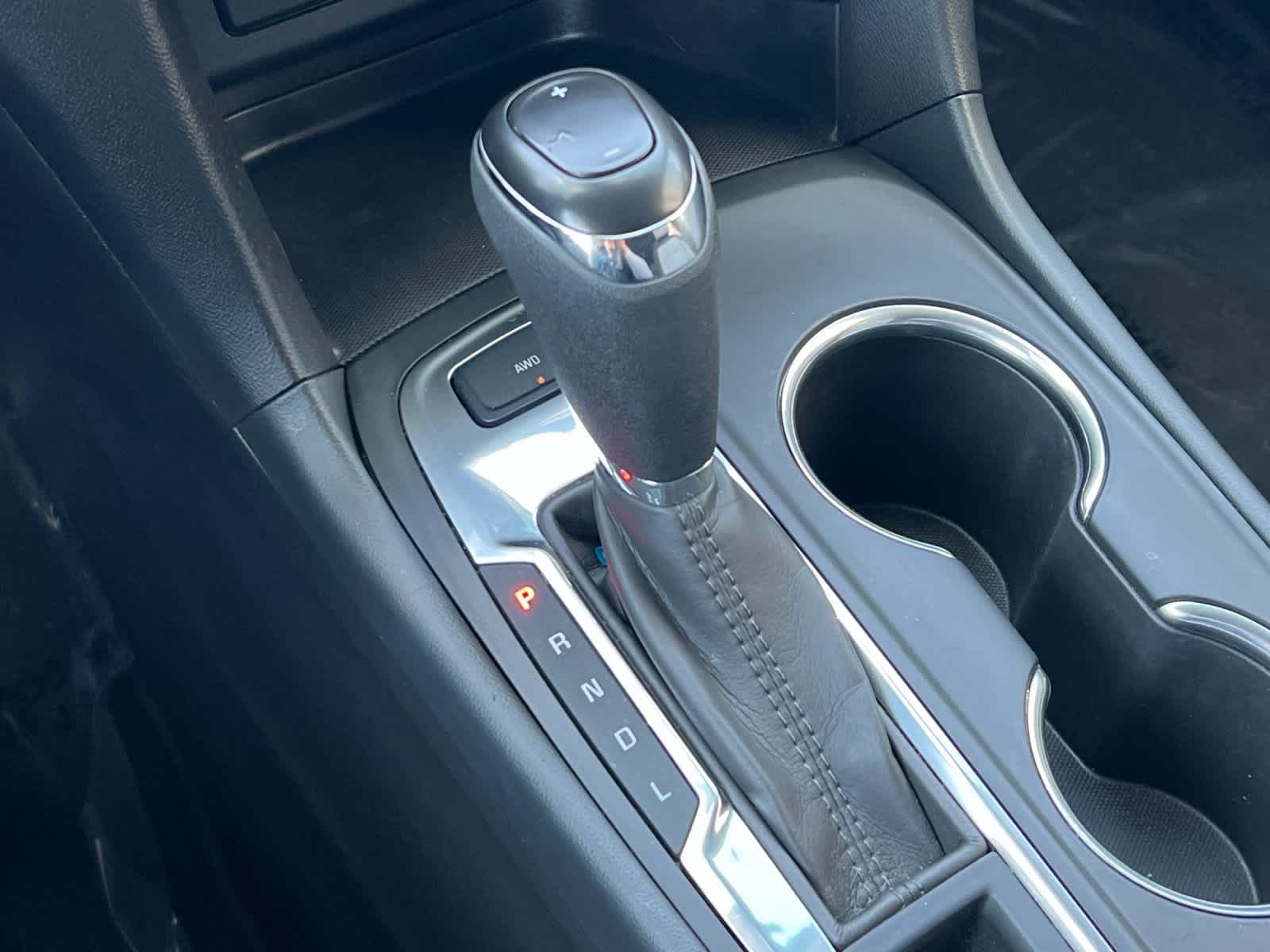 Thumbnail: 2021 Chevrolet Equinox - 21