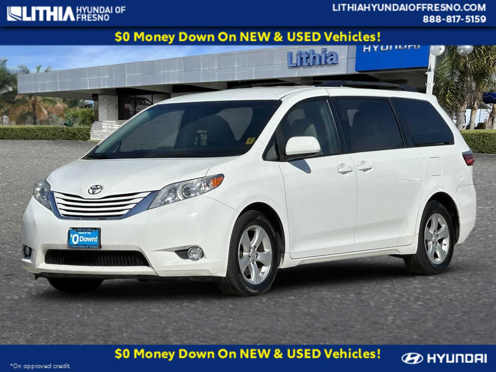 2017 Toyota Sienna LE -
                  Fresno, CA