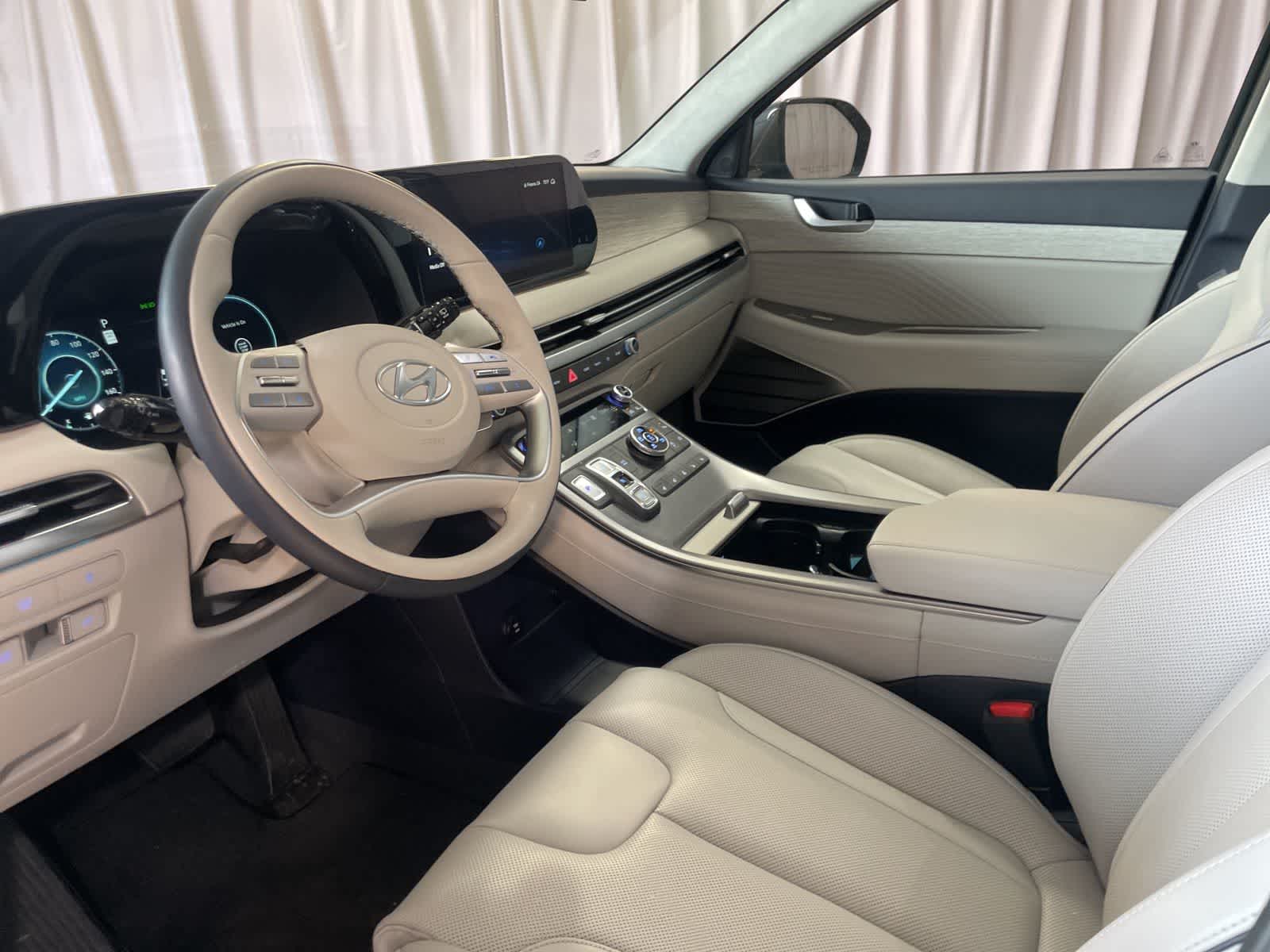 Thumbnail: 2025 Hyundai Palisade - 23