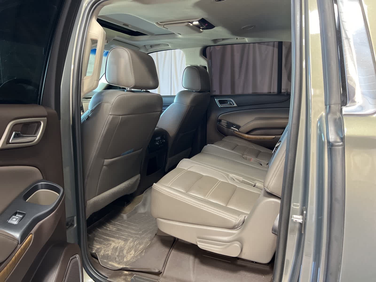 Thumbnail: 2018 GMC Yukon XL - 31