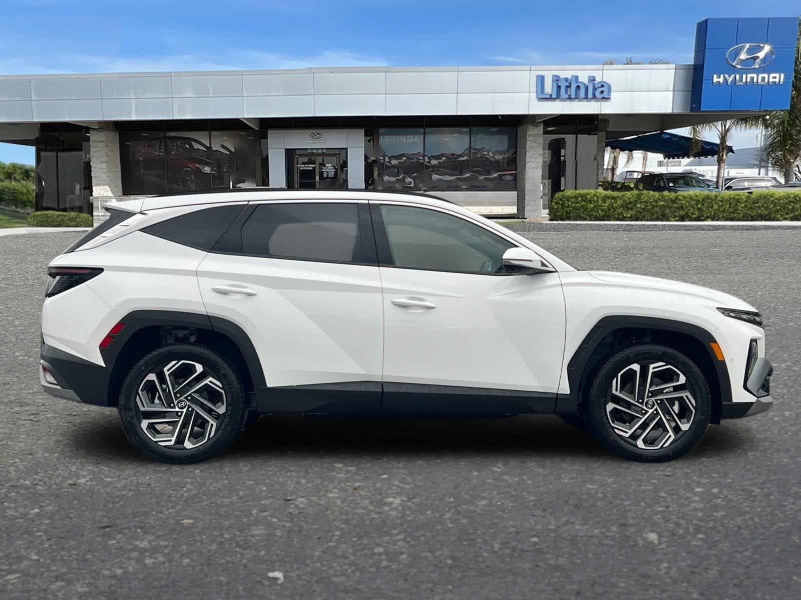 Thumbnail: 2026 Hyundai Tucson - 8