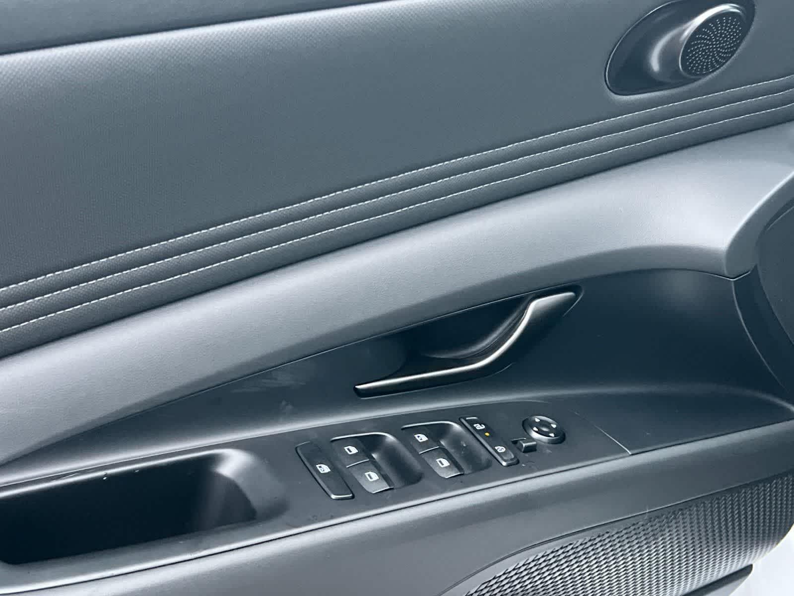 Thumbnail: 2026 Hyundai Elantra - 13