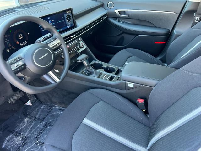 Thumbnail: 2025 Hyundai Sonata - 10