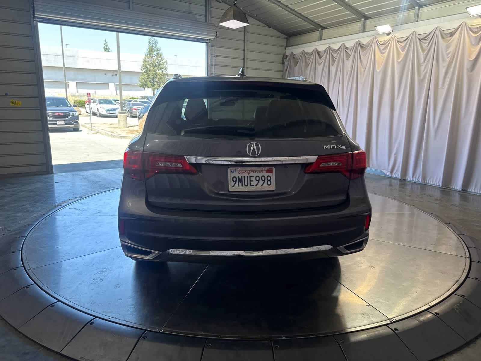 Thumbnail: 2020 Acura MDX - 5