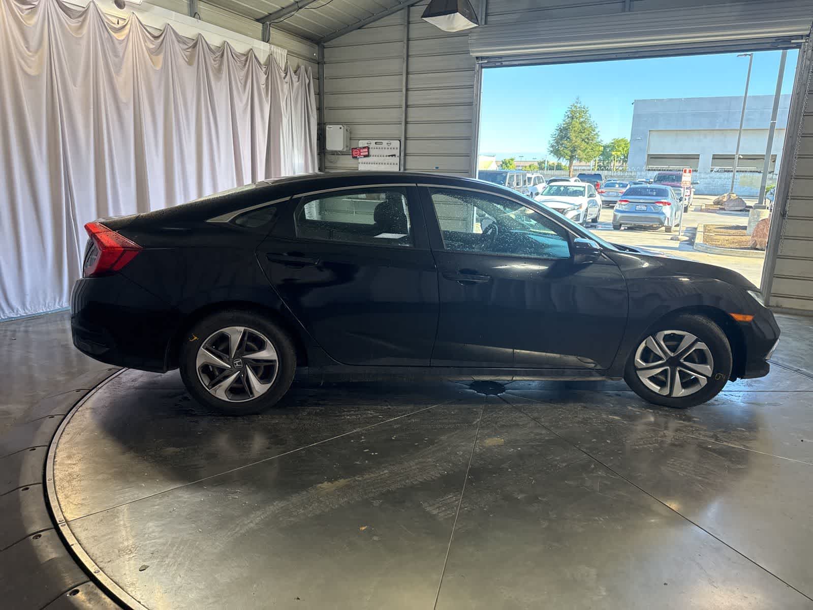 Thumbnail: 2020 Honda Civic - 4