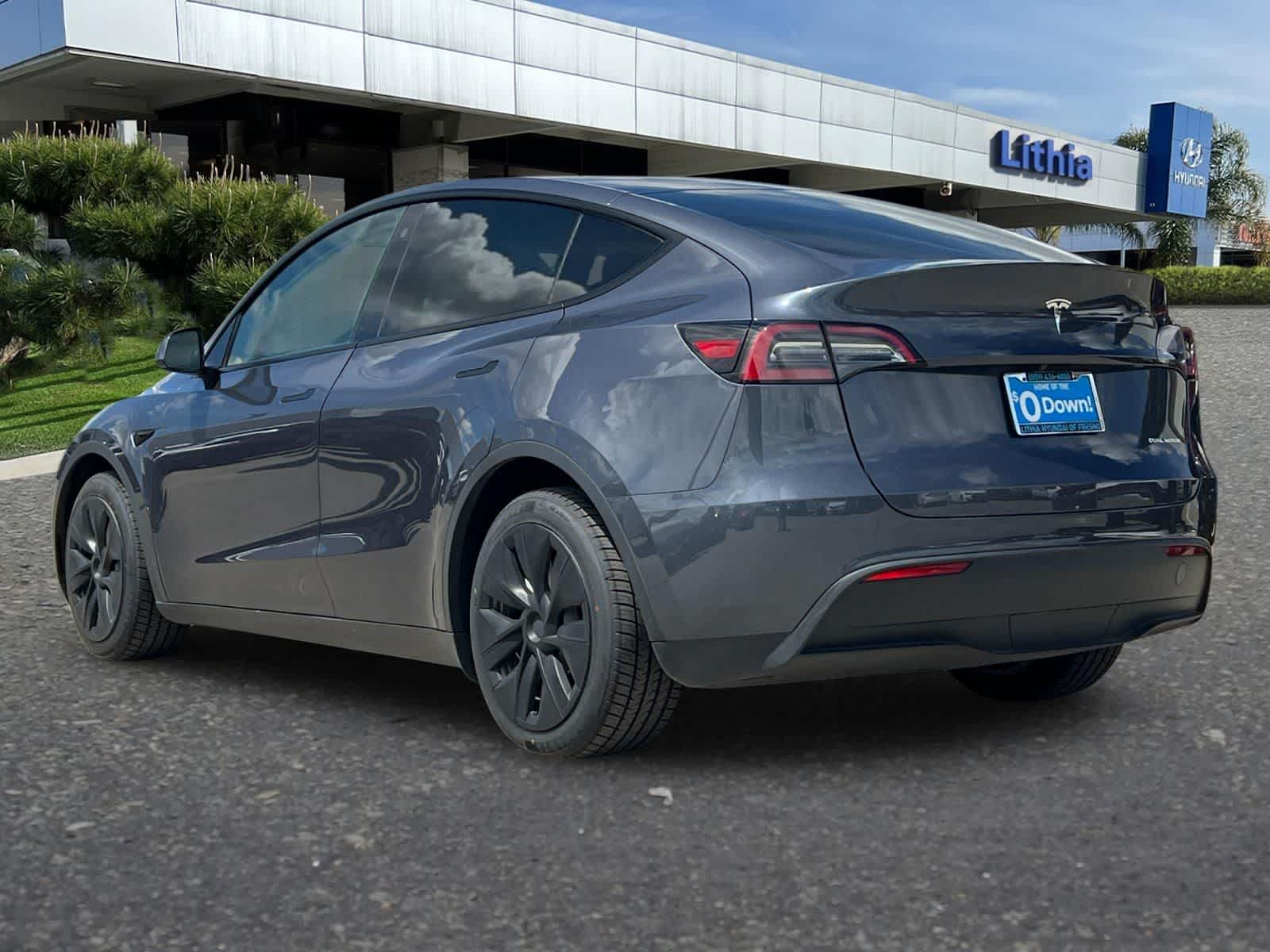 2023 Tesla Model Y Long Range photo 6