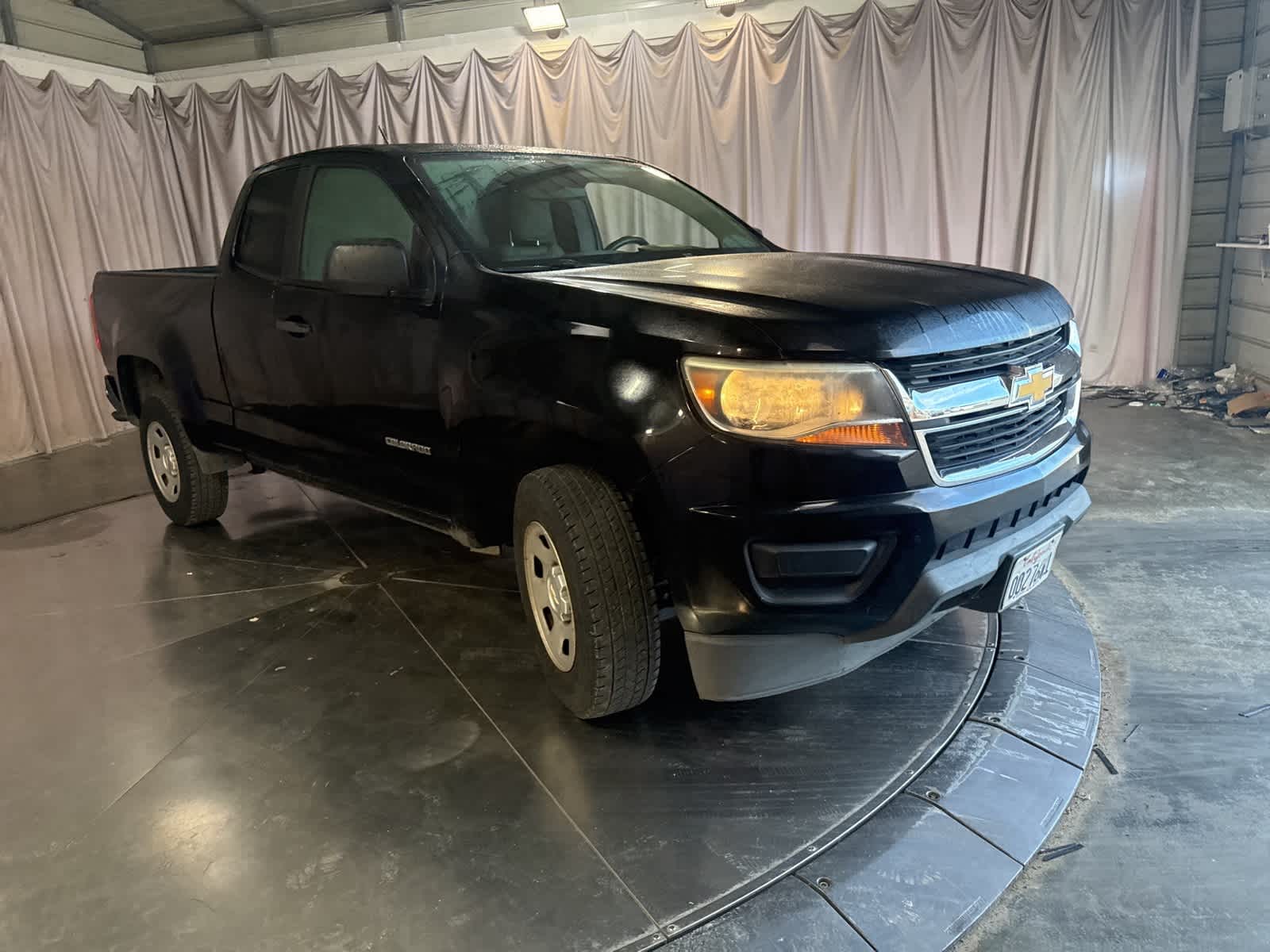 Thumbnail: 2015 Chevrolet Colorado - 3