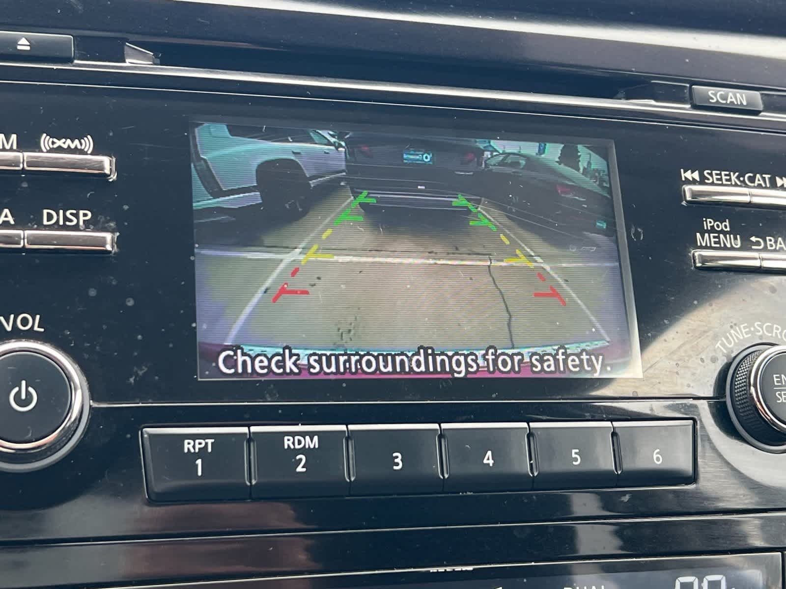 Thumbnail: 2017 Nissan Rogue - 19