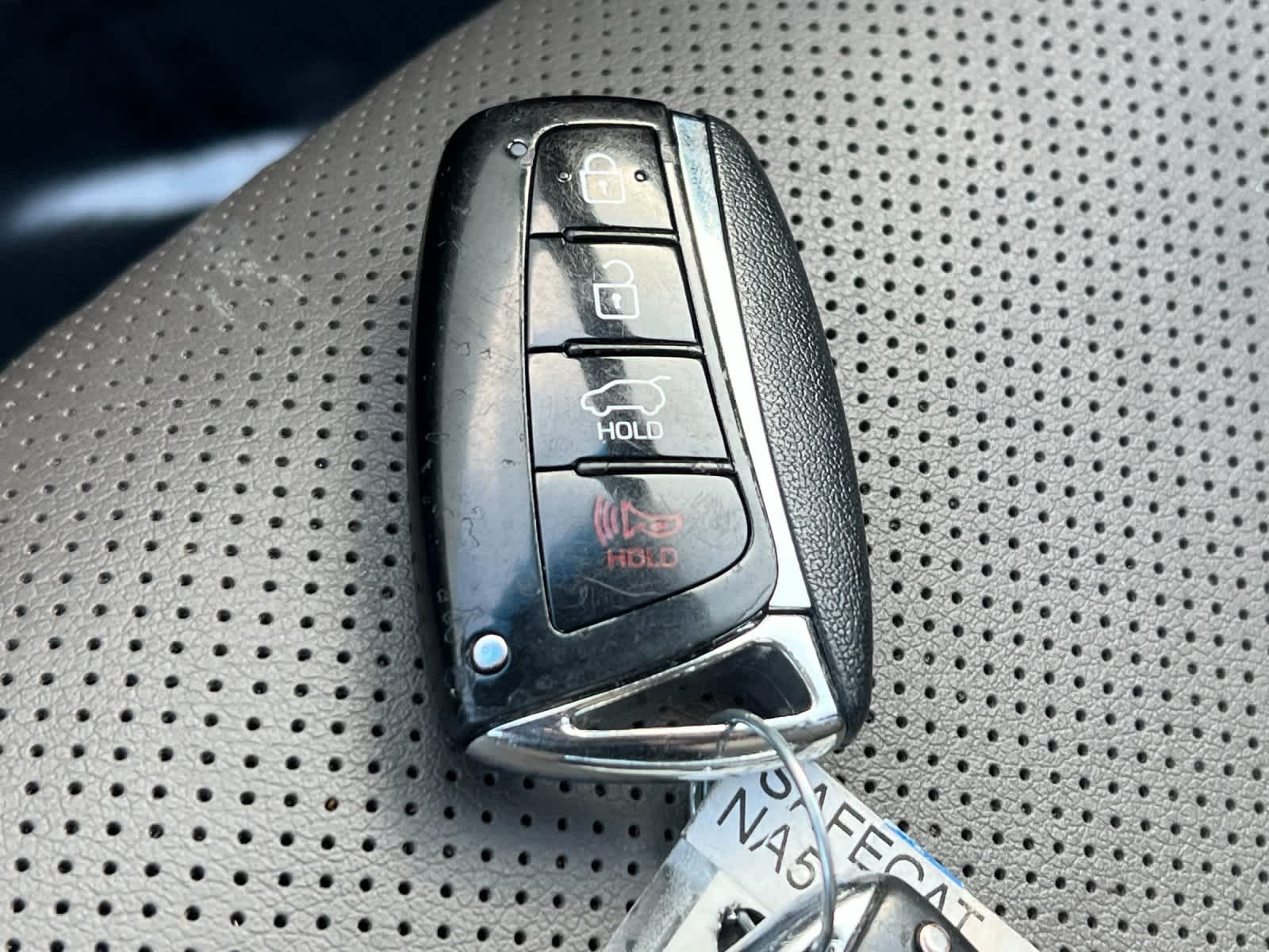 Thumbnail: 2019 Hyundai Santa Fe - 30