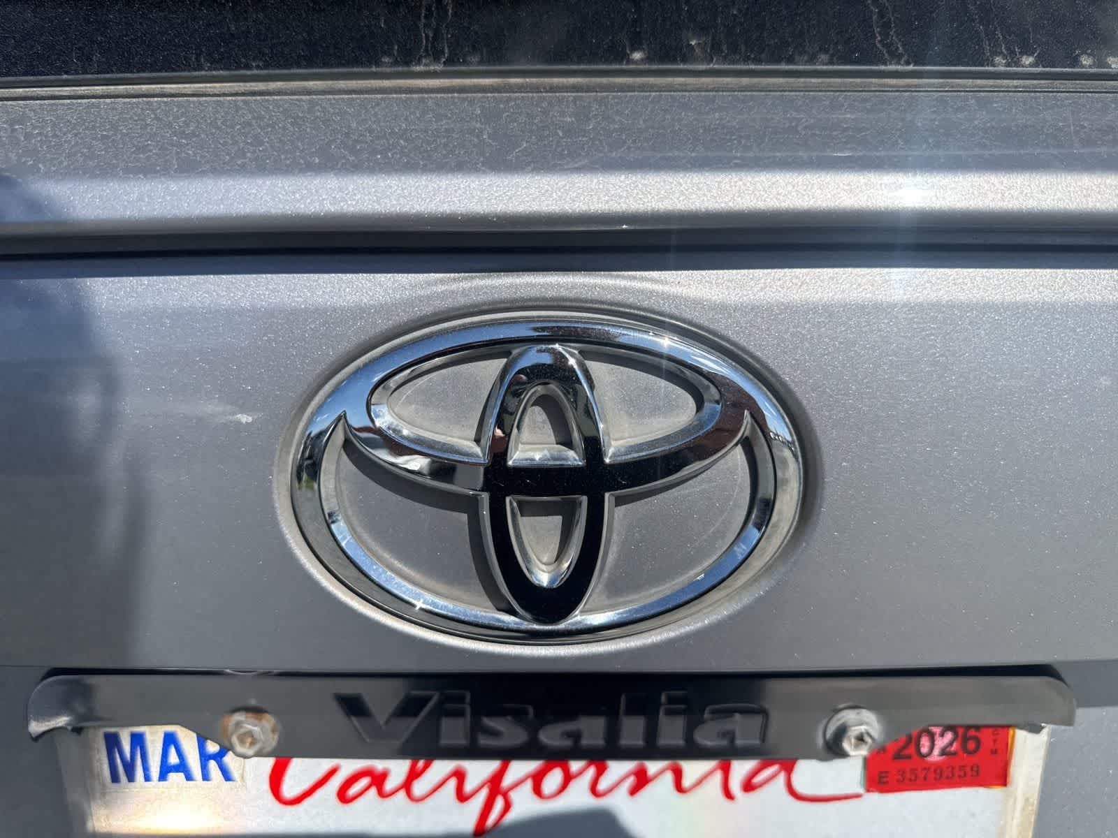 Thumbnail: 2020 Toyota RAV4 - 12