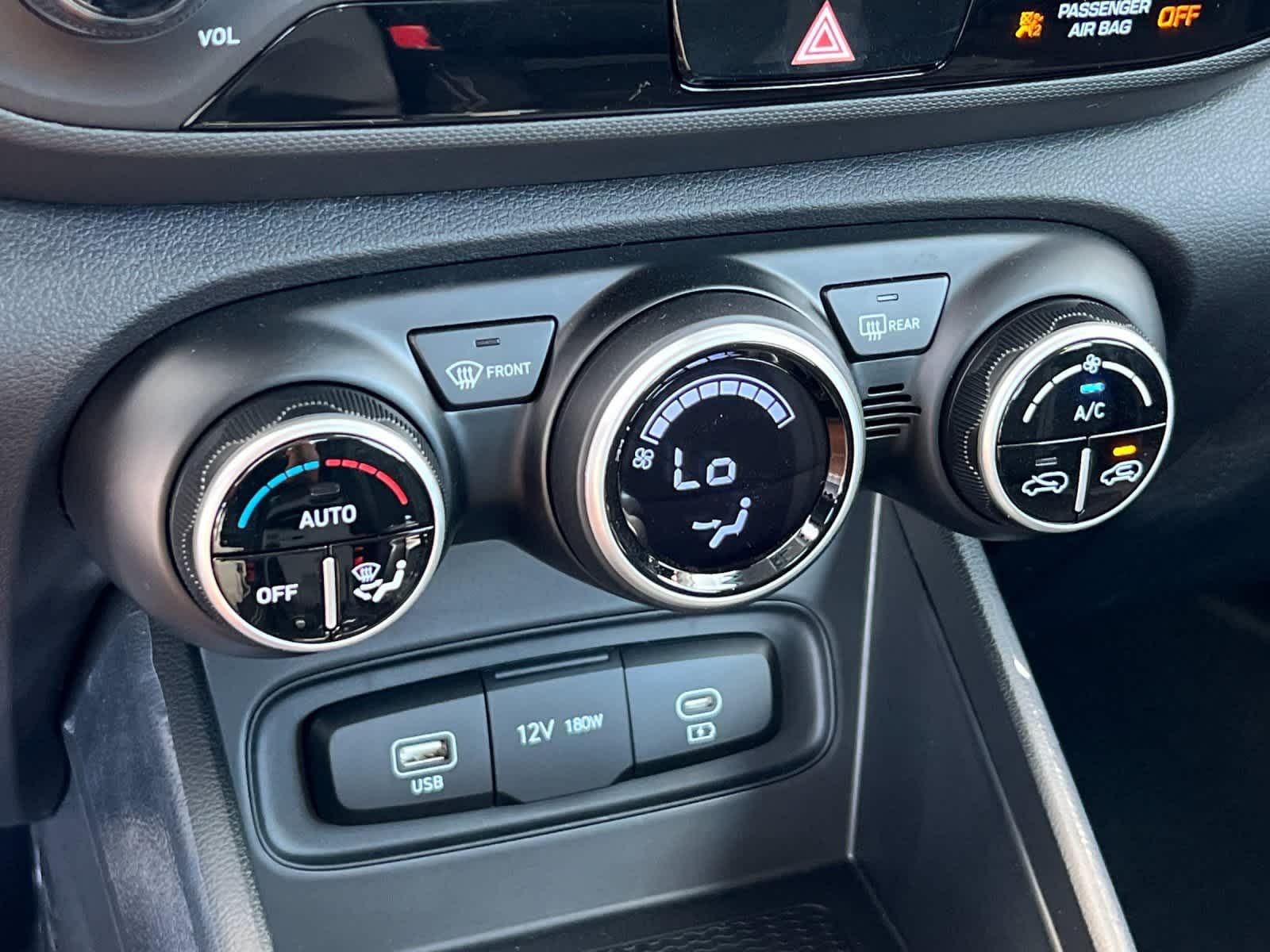 Thumbnail: 2025 Hyundai Venue - 20