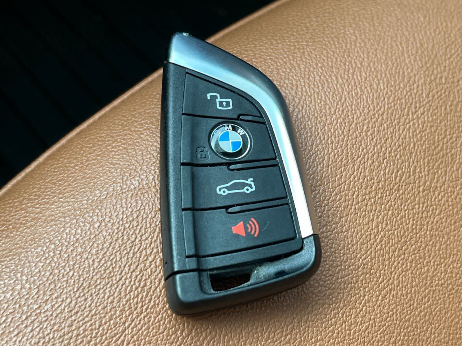 Thumbnail: 2021 BMW 3 Series - 28