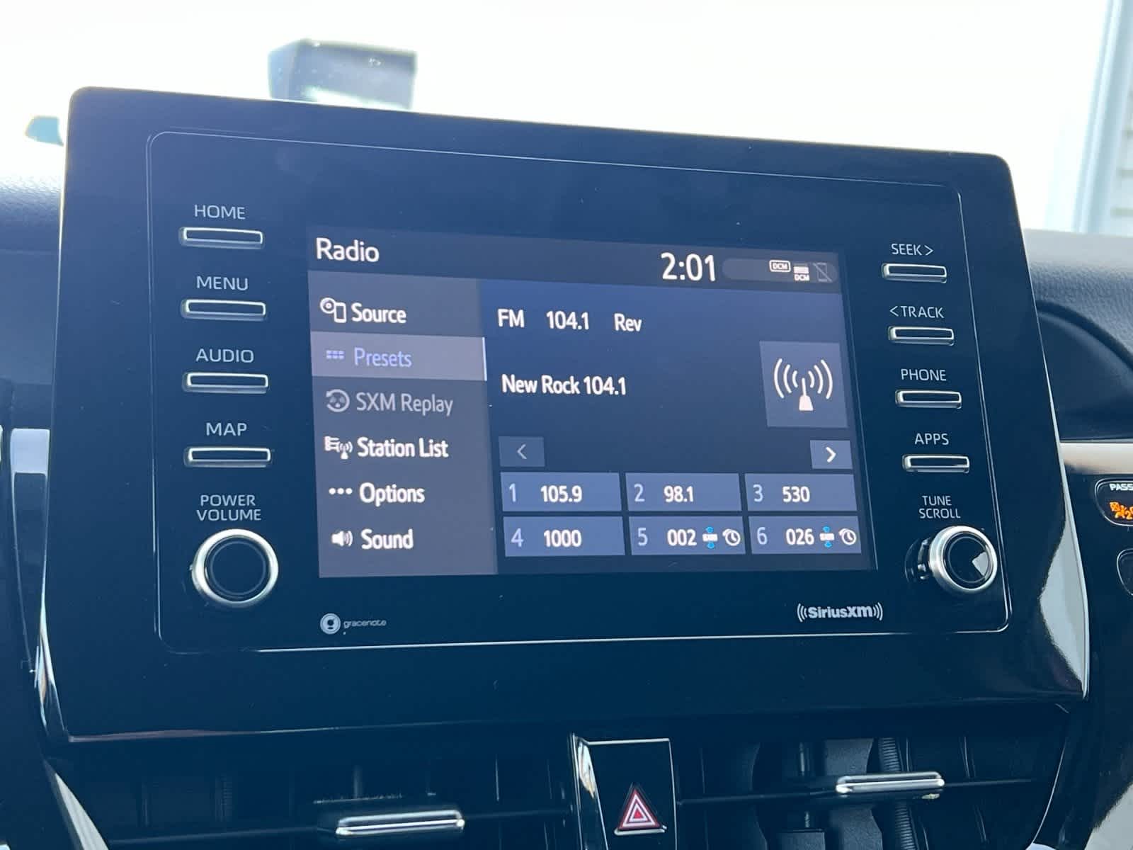 Thumbnail: 2022 Toyota Camry - 17