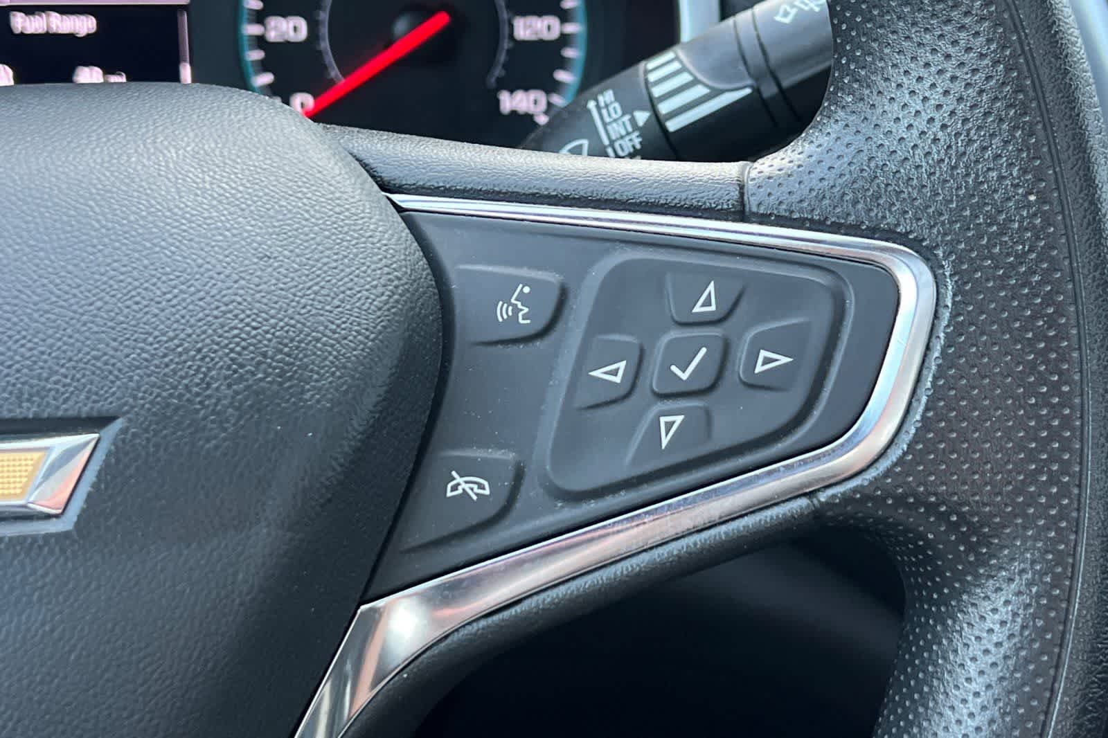 Thumbnail: 2023 Chevrolet Malibu - 26