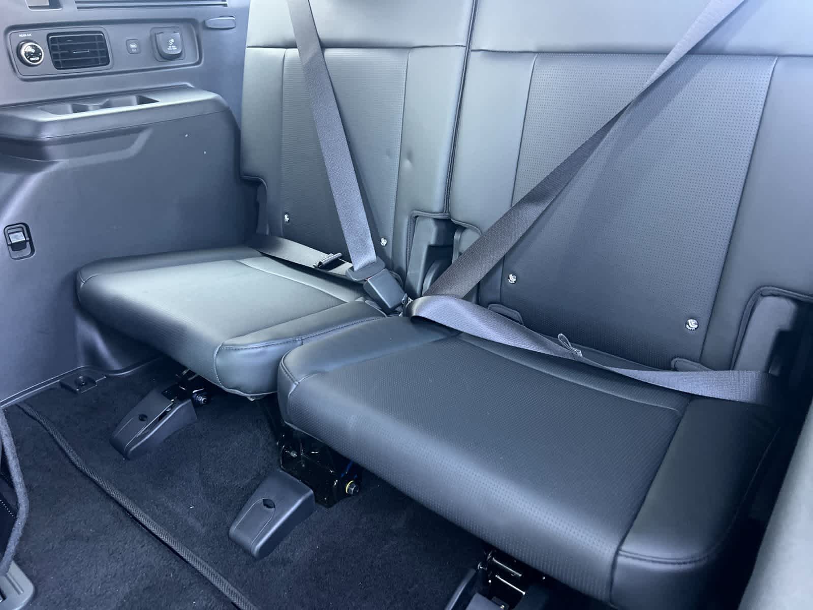 Thumbnail: 2025 Hyundai Santa Fe - 16