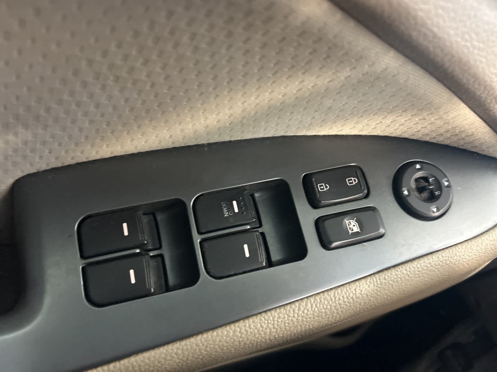 Thumbnail: 2014 Kia Optima - 27